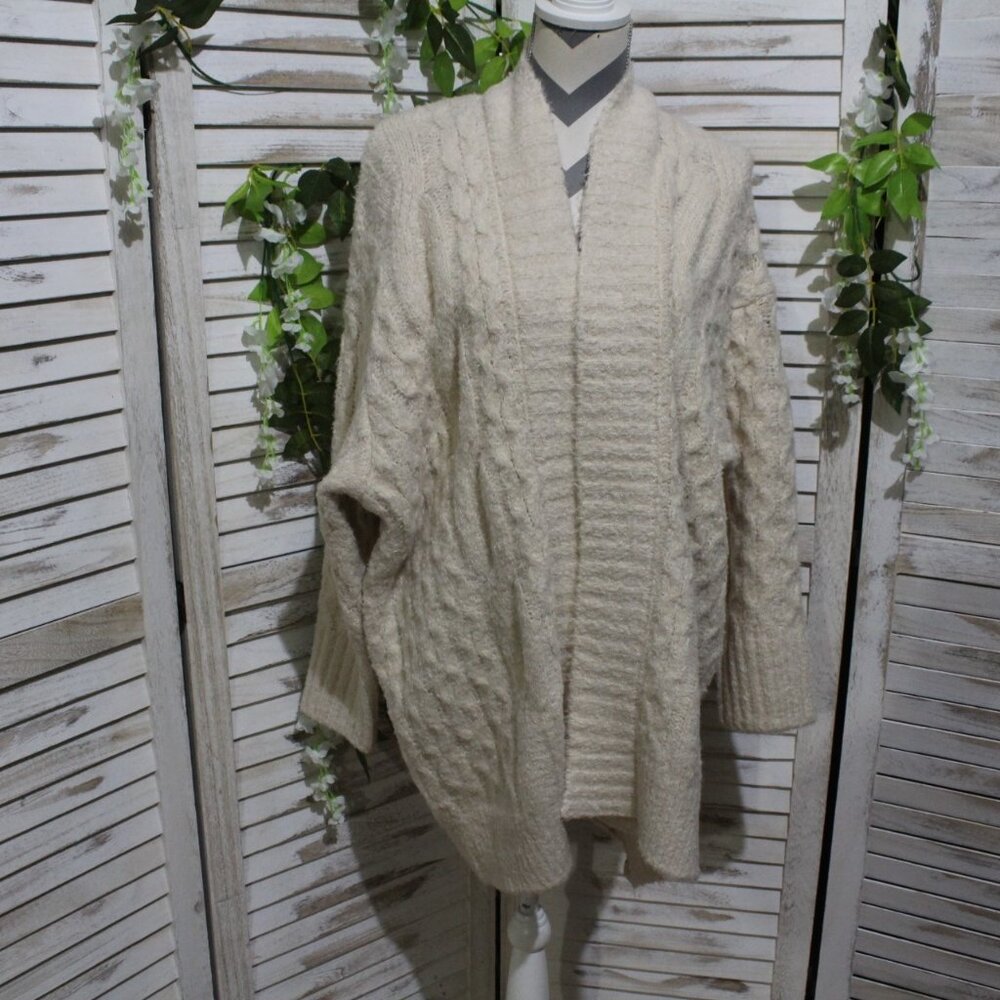 Express new ivory cardigan